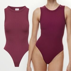 Aritzia Babaton FormaRib Muscle Bodysuit Ribbed - Spiced Burgundy - Medium
